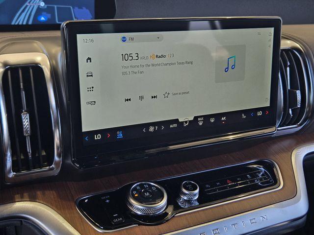 new 2025 Ford Expedition car, priced at $86,645