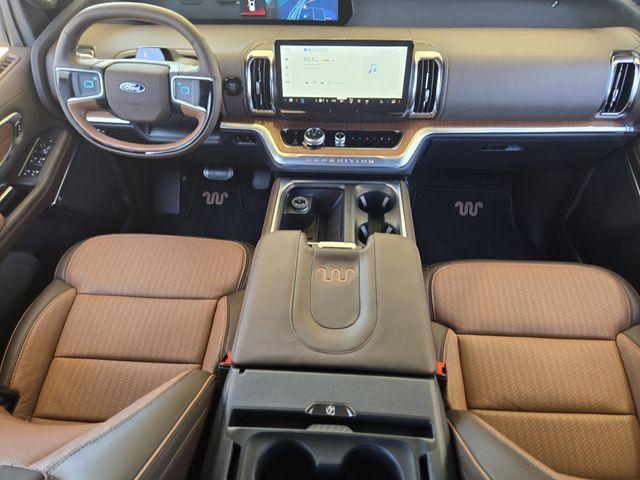 new 2025 Ford Expedition car, priced at $86,645