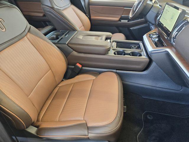 new 2025 Ford Expedition car, priced at $86,645