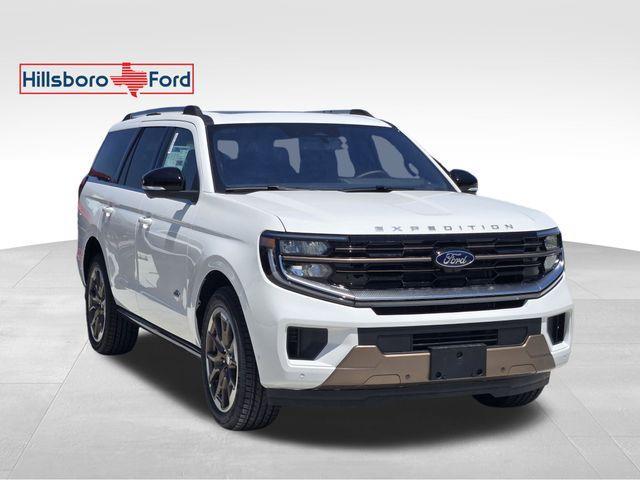 new 2025 Ford Expedition car, priced at $86,645