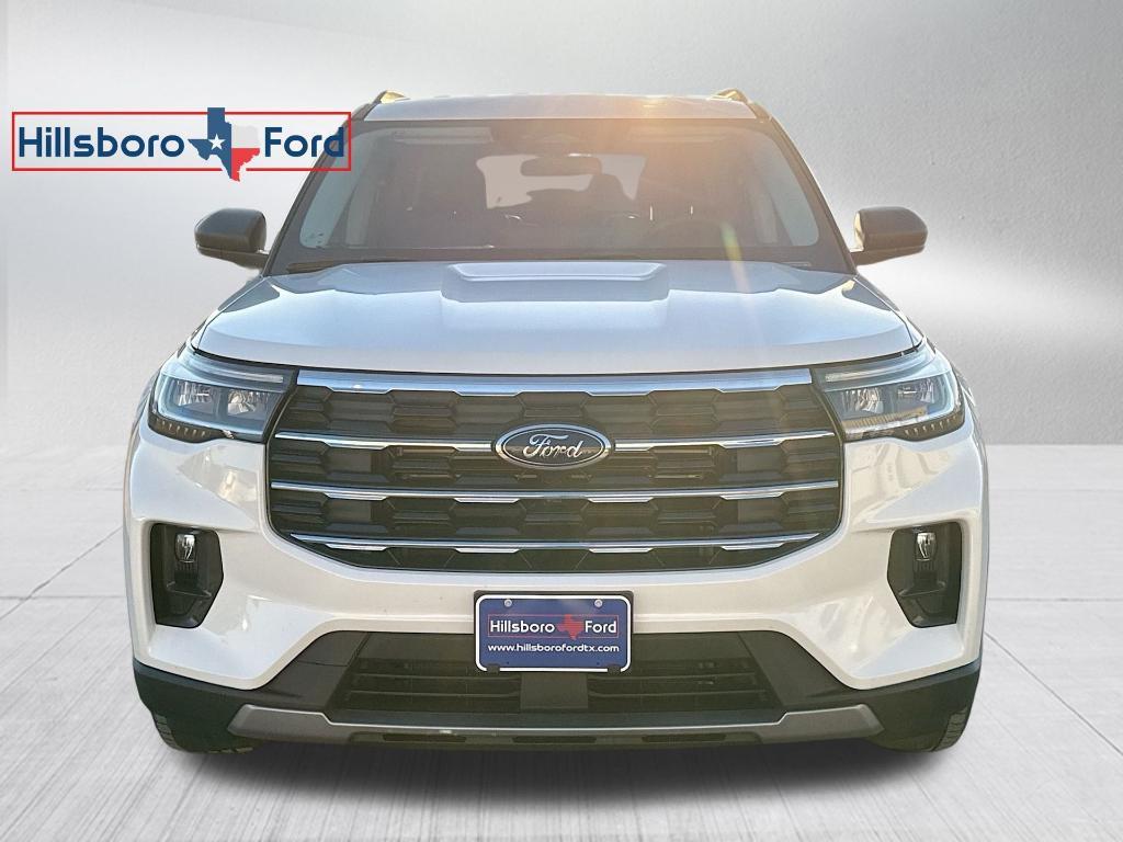 new 2025 Ford Explorer car, priced at $40,309