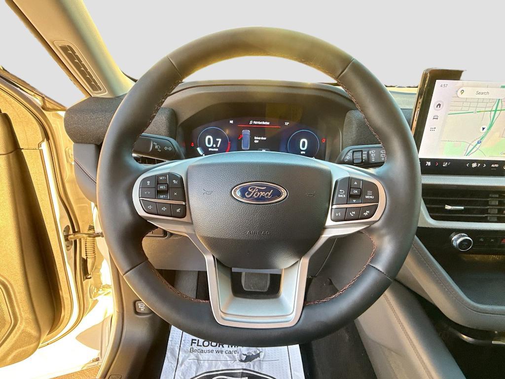 new 2025 Ford Explorer car, priced at $40,309
