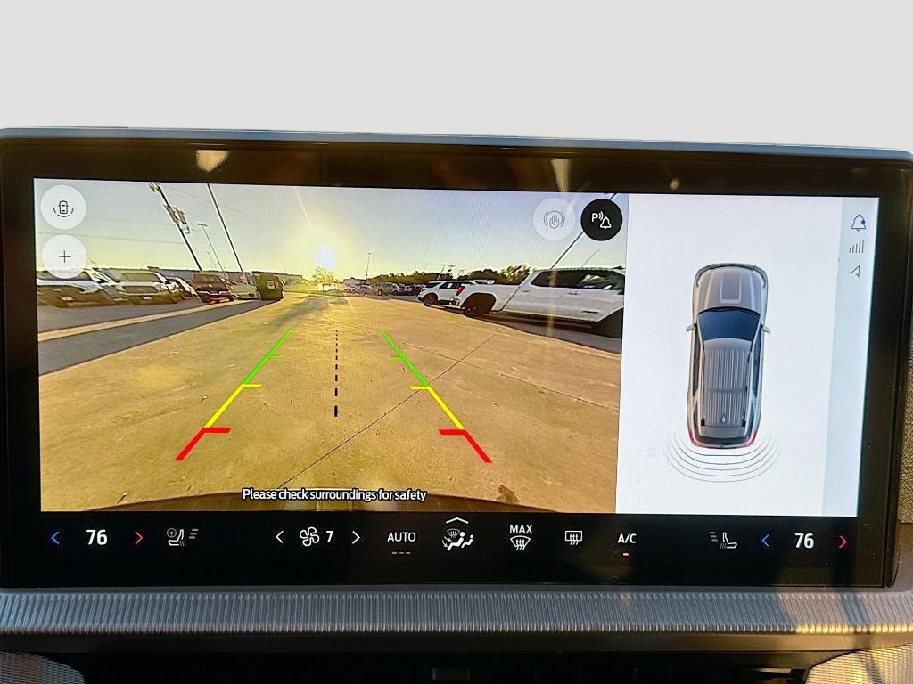 new 2025 Ford Explorer car, priced at $40,309