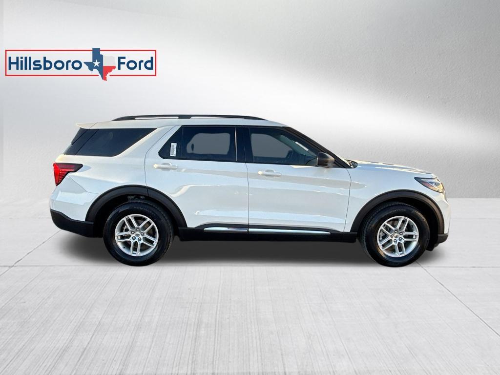 new 2025 Ford Explorer car, priced at $40,309