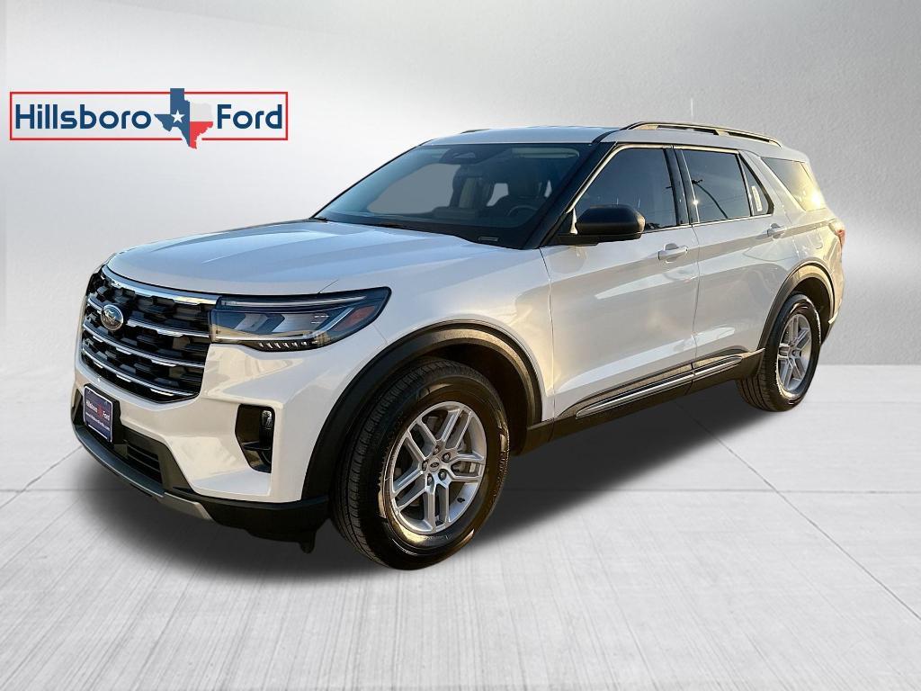new 2025 Ford Explorer car, priced at $40,309