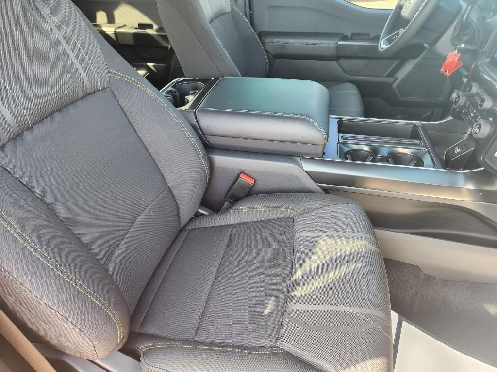 new 2025 Ford F-150 car, priced at $47,201