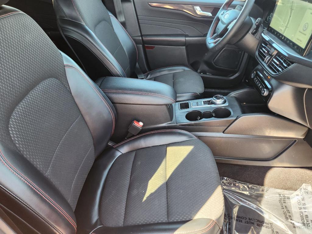 used 2023 Ford Escape car, priced at $26,135