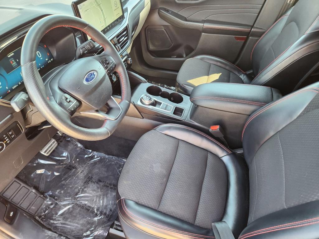 used 2023 Ford Escape car, priced at $26,135