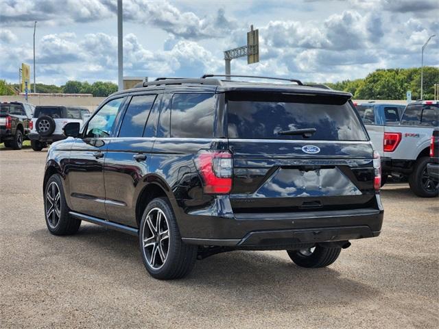 used 2021 Ford Expedition car, priced at $39,998