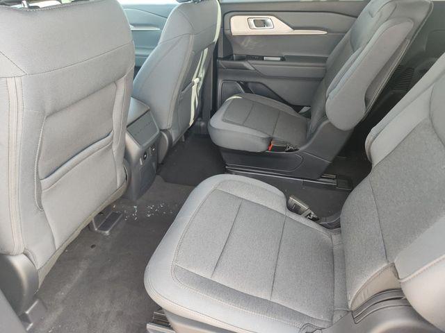 new 2025 Ford Explorer car, priced at $39,367