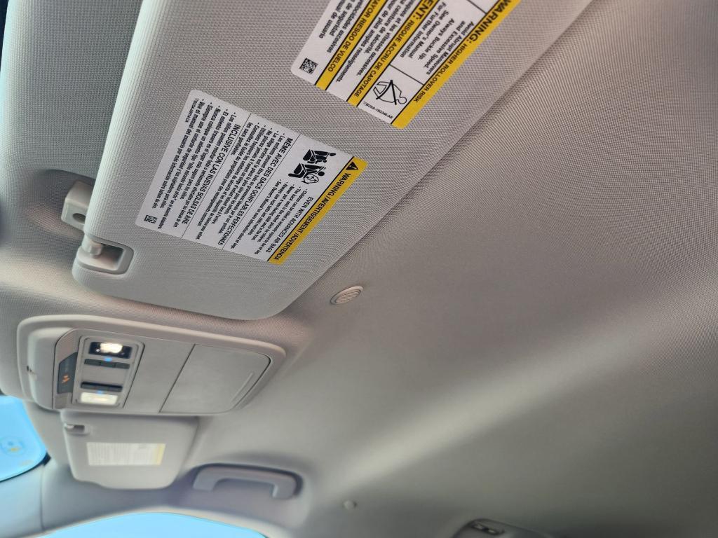 new 2025 Ford Explorer car, priced at $39,367