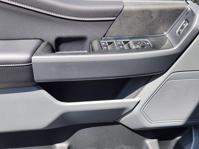 new 2024 Ford F-150 car, priced at $39,453