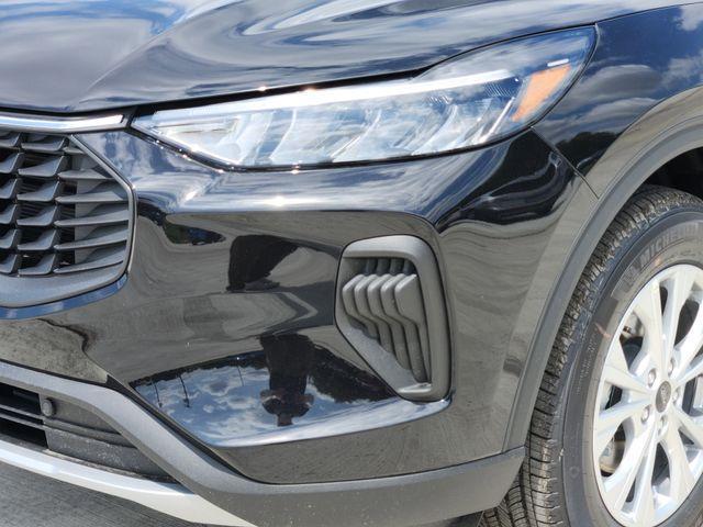 new 2025 Ford Escape car, priced at $29,942