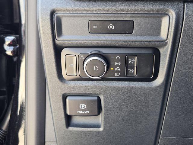 new 2025 Ford F-150 car, priced at $40,657