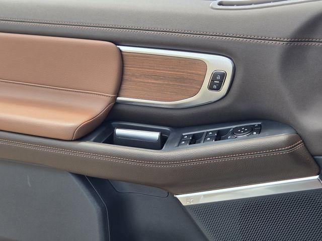 new 2025 Ford Expedition Max car, priced at $87,645