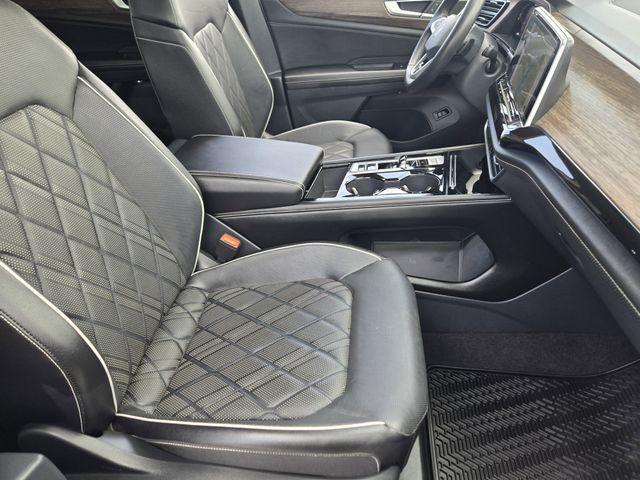 used 2024 Volkswagen Atlas car, priced at $36,749