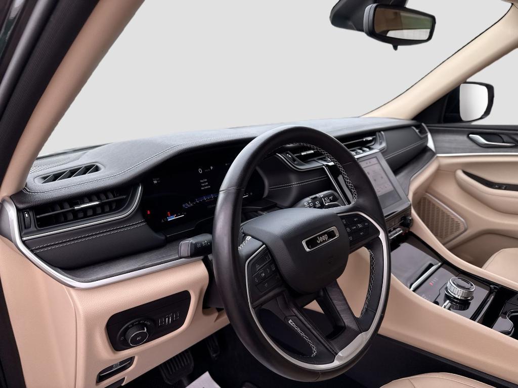 used 2022 Jeep Grand Cherokee car, priced at $30,214