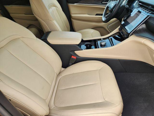 used 2022 Jeep Grand Cherokee car, priced at $30,214