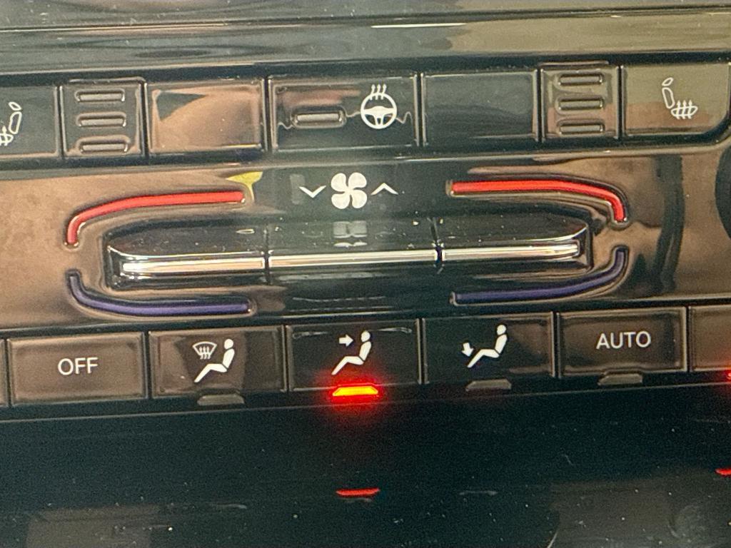 used 2022 Jeep Grand Cherokee car, priced at $30,214