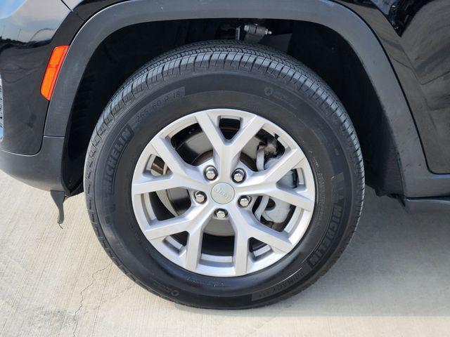 used 2022 Jeep Grand Cherokee car, priced at $30,214