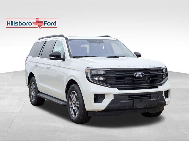 new 2025 Ford Expedition car, priced at $66,493