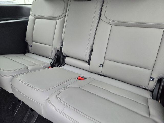 new 2025 Ford Expedition car, priced at $66,493