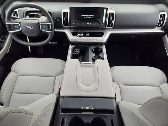 new 2025 Ford Expedition car, priced at $66,493