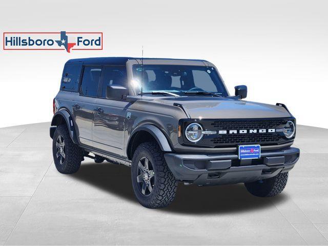 new 2025 Ford Bronco car, priced at $45,073