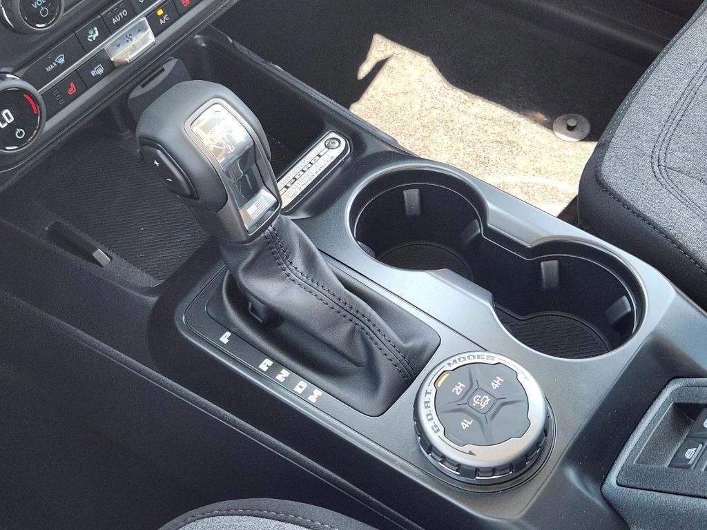 new 2025 Ford Bronco car, priced at $44,073