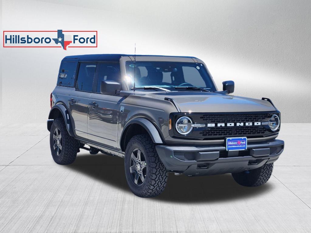 new 2025 Ford Bronco car, priced at $44,073