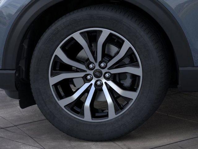 new 2025 Ford Explorer car, priced at $45,229