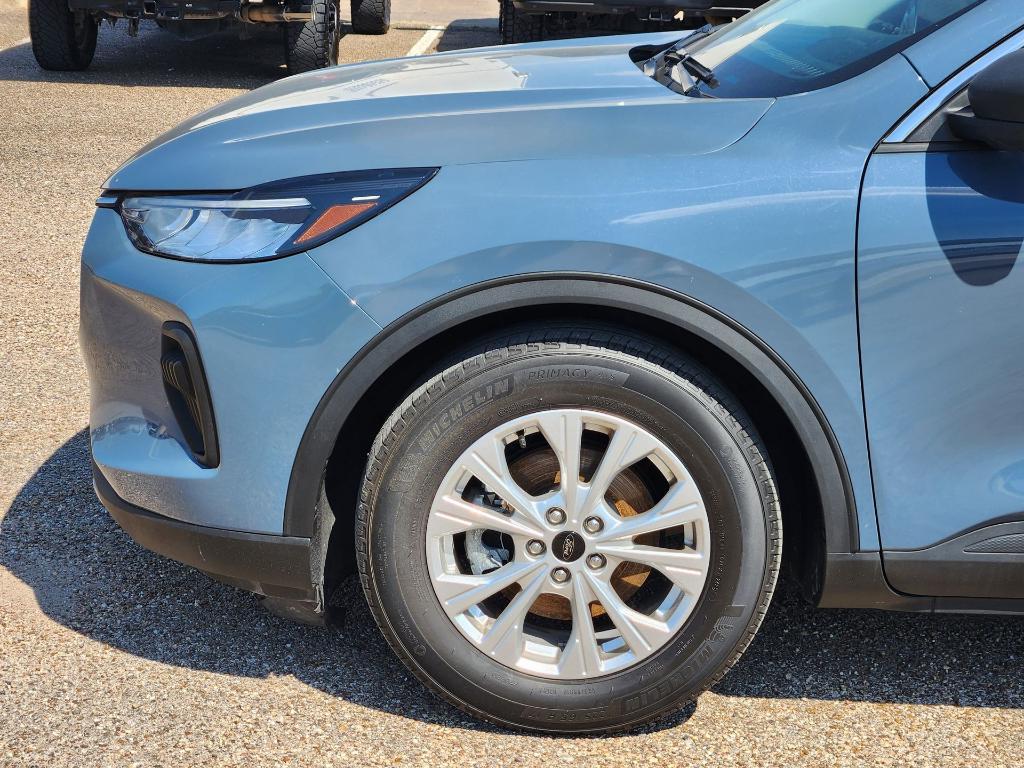 used 2023 Ford Escape car, priced at $19,589