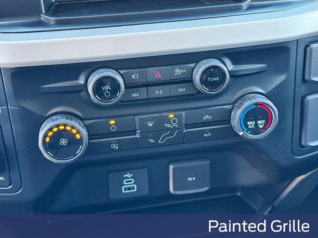 new 2025 Ford F-350 car, priced at $67,922