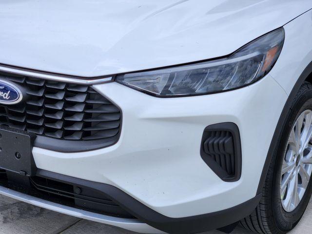 new 2025 Ford Escape car, priced at $25,149