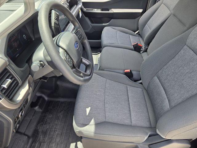 new 2025 Ford F-150 car, priced at $40,175