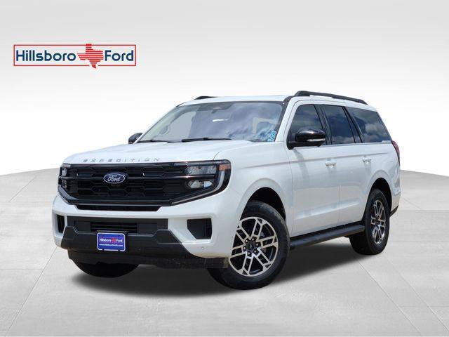 new 2025 Ford Expedition car, priced at $65,194