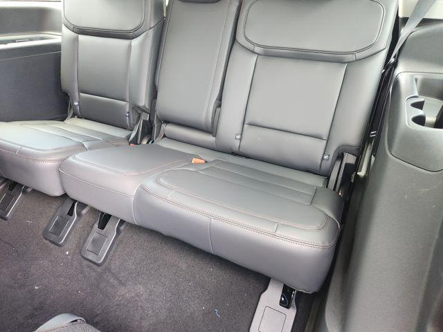 new 2025 Ford Expedition car, priced at $68,210