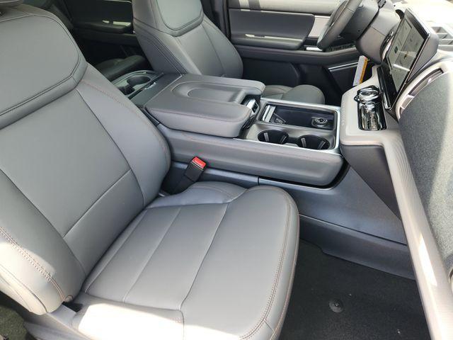 new 2025 Ford Expedition car, priced at $68,210