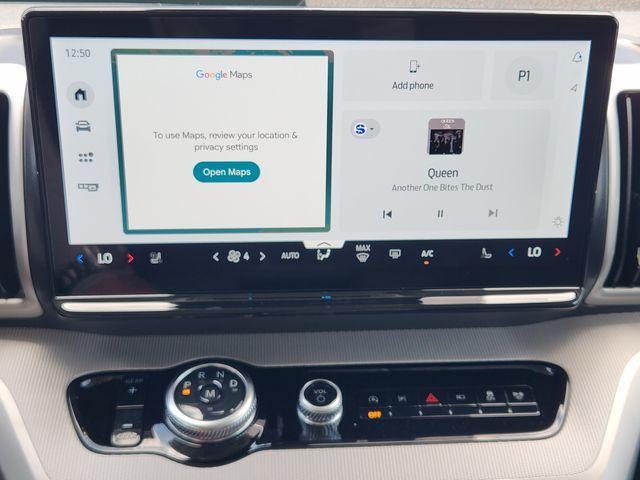 new 2025 Ford Expedition car, priced at $68,210