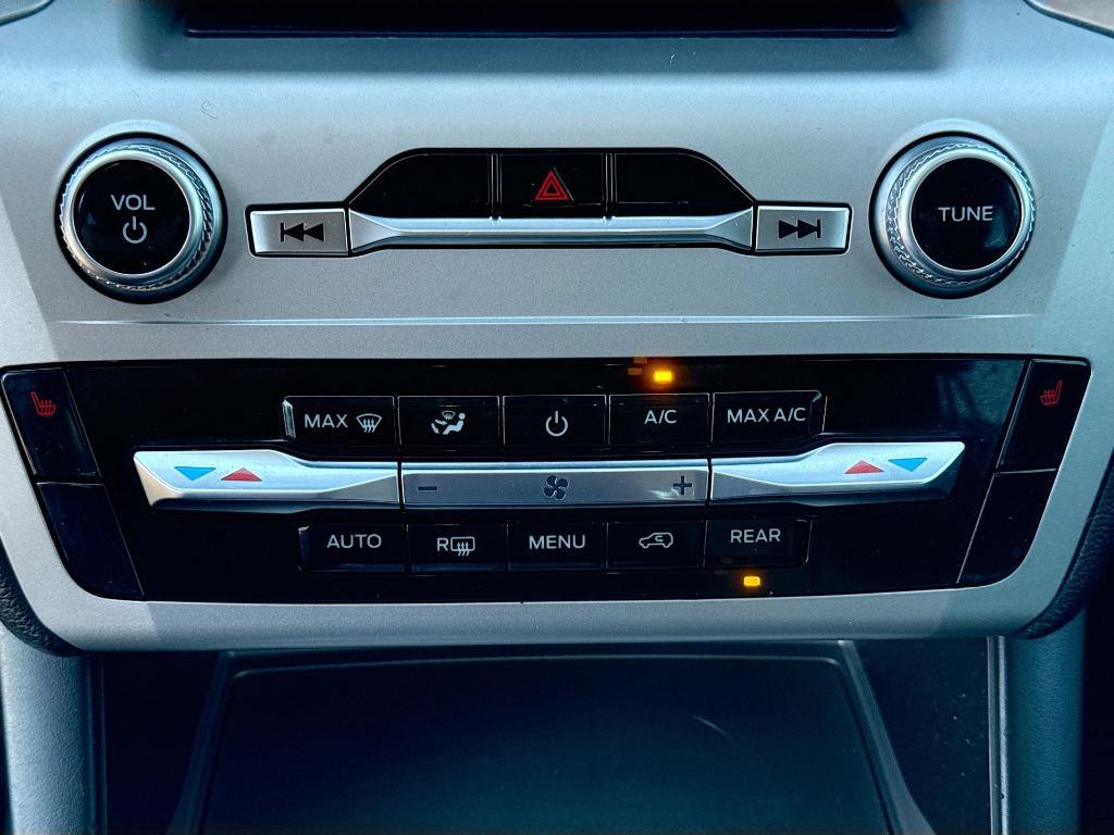 used 2022 Ford Explorer car, priced at $26,955