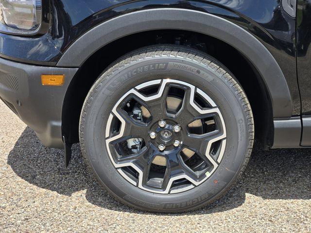 new 2025 Ford Bronco Sport car, priced at $34,380