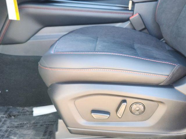 new 2025 Ford Explorer car, priced at $55,995
