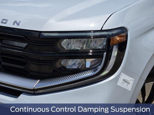 new 2025 Ford Expedition car, priced at $75,739