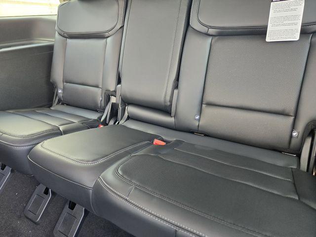 new 2025 Ford Expedition car, priced at $77,235