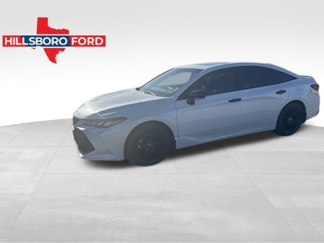 used 2022 Toyota Avalon Hybrid car, priced at $30,499