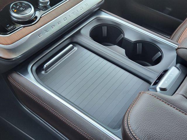 new 2025 Ford Expedition Max car, priced at $87,733