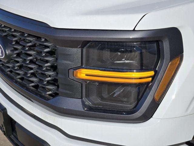 new 2025 Ford F-150 car, priced at $41,711