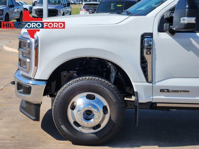 new 2024 Ford F-350 car, priced at $79,642