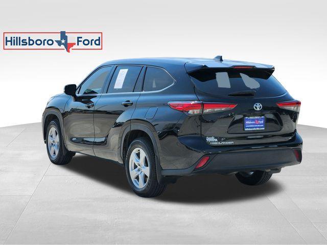 used 2022 Toyota Highlander car, priced at $23,277