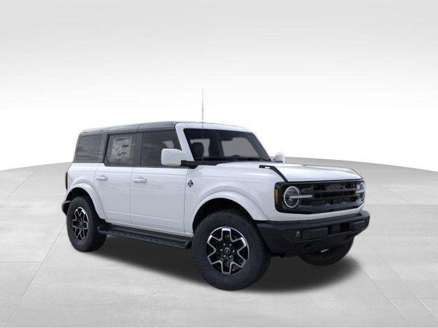new 2025 Ford Bronco car, priced at $48,684